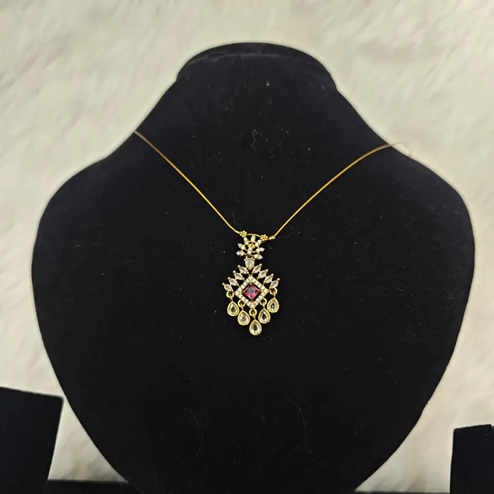 AD Stone String Invisible Neckpiece