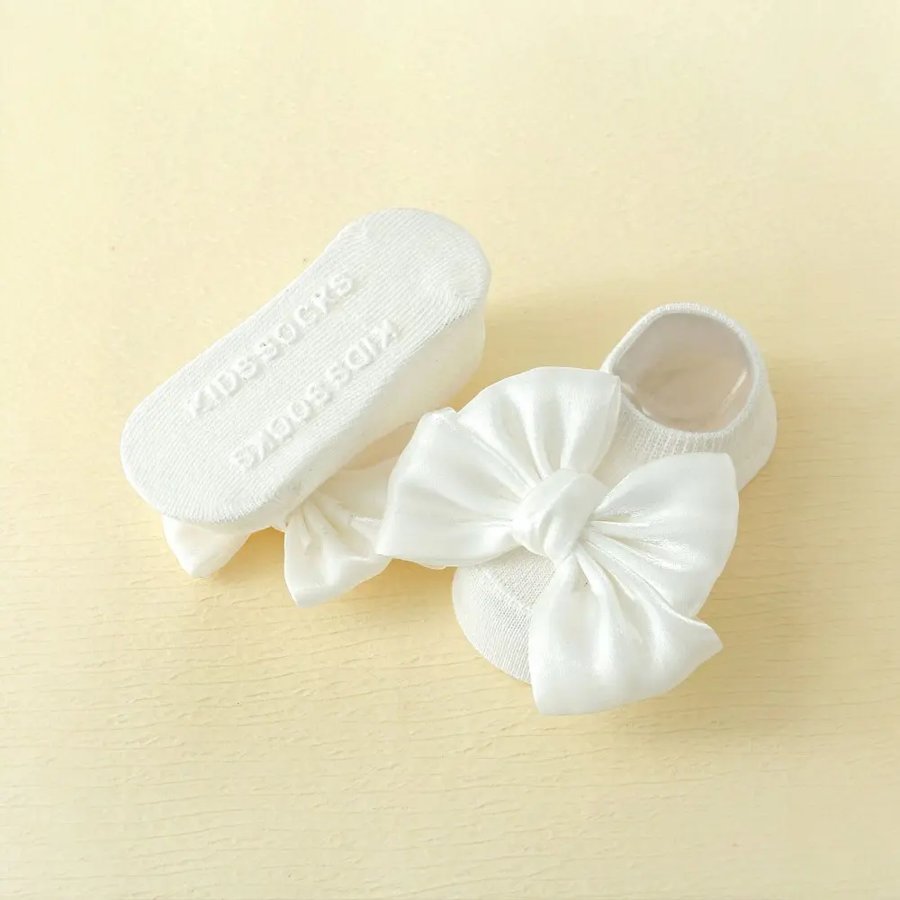 Bowknot Design Solid Cotton Breathable Socks For Newborn 