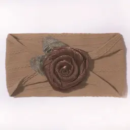 Stretchy Headband With A large Flower Embellishment (4)